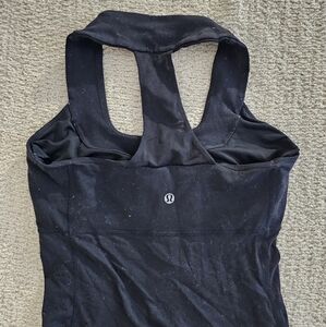 SIZE 6 - Lululemon tank